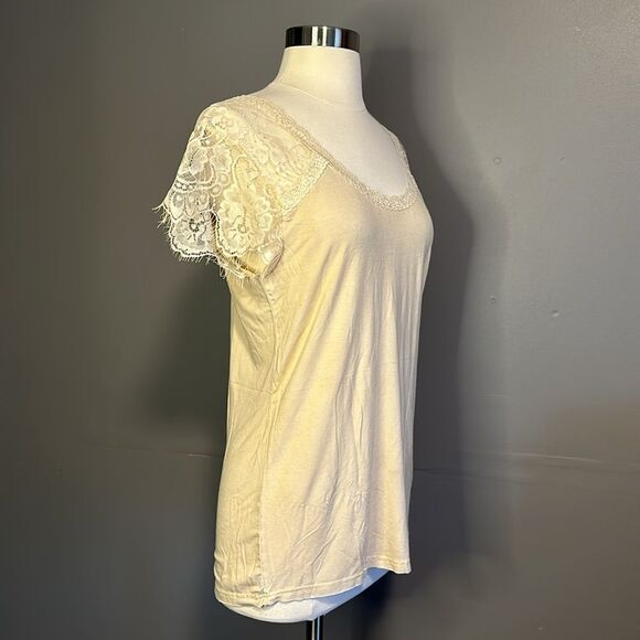 POL - Sweetheart Eyelash Lace Sleeve Shirt sz Small in TAN/Cream color - Picture 6 of 9